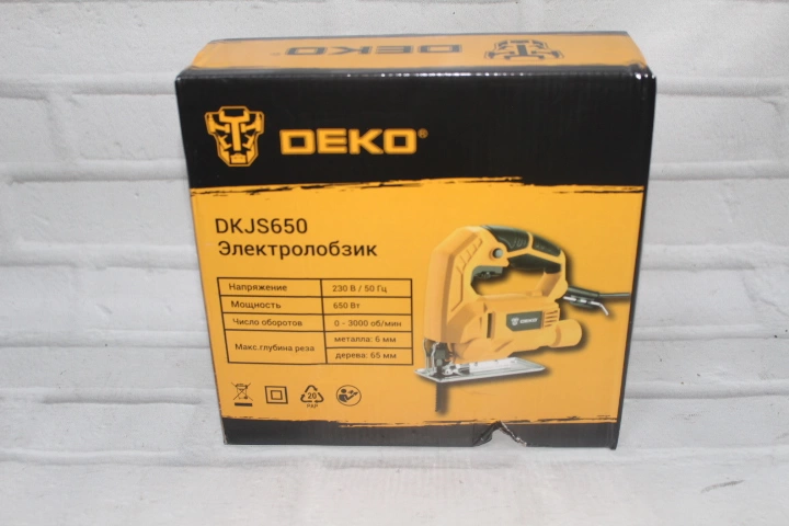 Электролобзик Deko DKJS650
