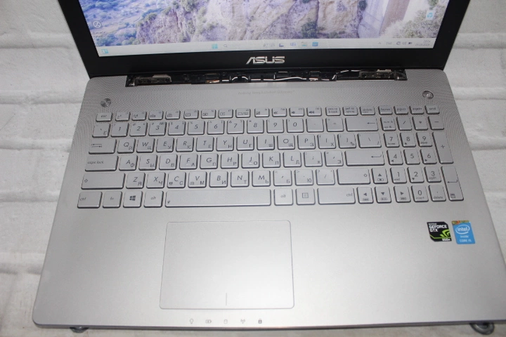 Ноутбук Asus Core i5-4200H/2.80Ghz/6GB/HDD125/GeForce850M