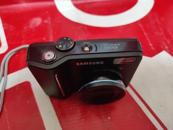 Фотоаппарат цифровой Samsung S1050