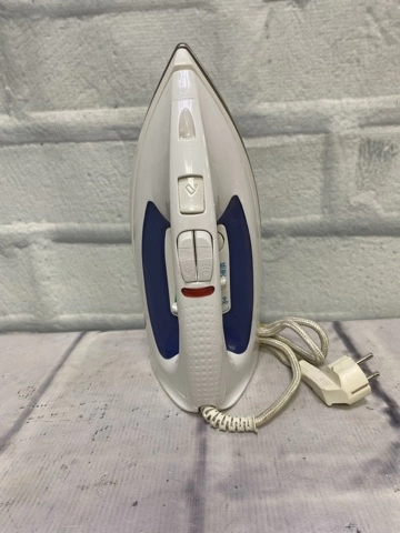 Утюг Sanusy SN-3909
