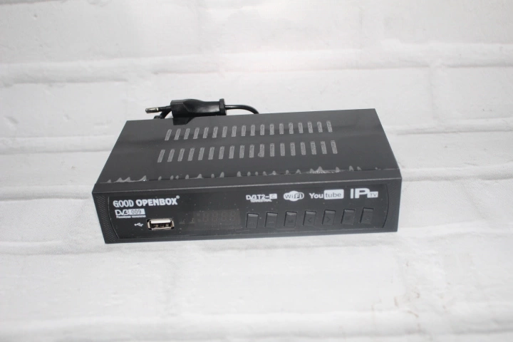 Приставка для цифрового ТВ Good Openbox DVB-009