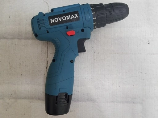 Шуруповерт Novomax No name