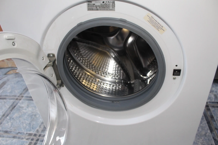 Стиральная машина Beko WRS4511BWW