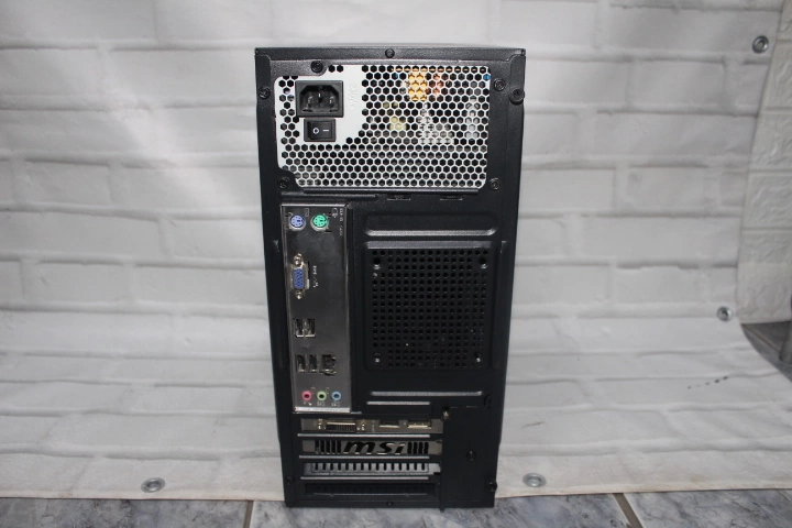 Системный блок Prime Box Xeon E3-1230v2 3.3GHz/DDR3 16Gb/SSD256+500/1050Ti