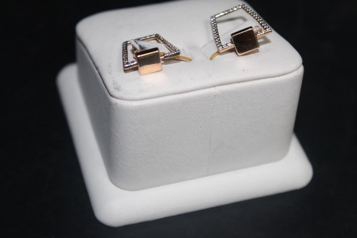 Серьги  золотые 585 проба 2,39 гр 1,5 см (ФМ)