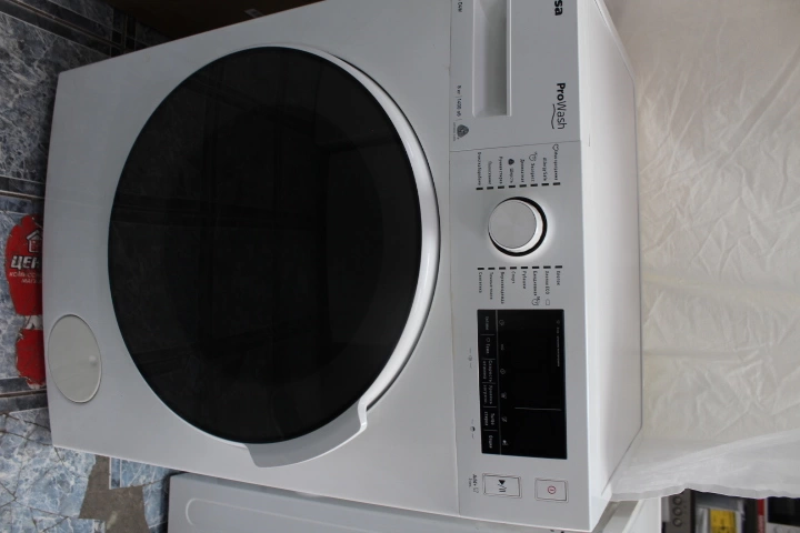 Стиральная машина Hansa WHP8121D4W