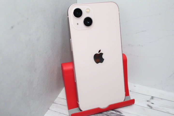 Смартфон Apple iPhone 13 128 ГБ