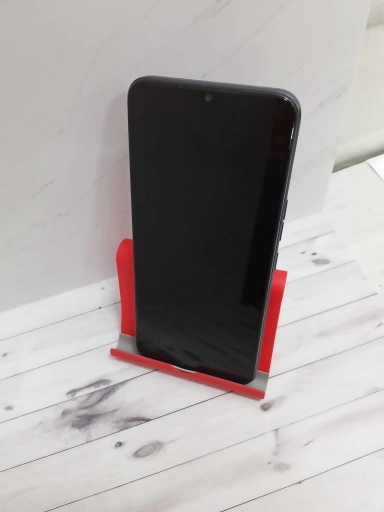 Смартфон Tecno Spark 8C 4/64 Gb