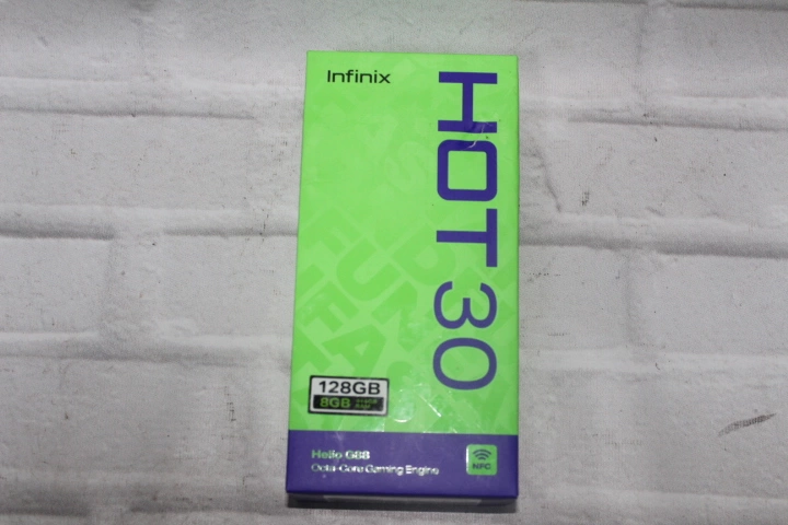 Смартфон Infinix HOT 30 128Gb