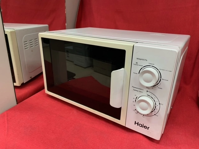 Микроволновая печь Haier HMX-MG207W