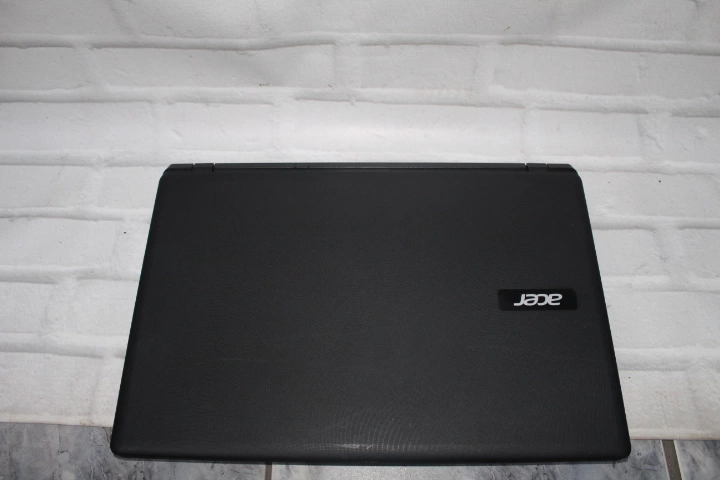Ноутбук Acer AMD E1-2500 1.4GHz/DDR3 4Gb/HDD500/Radeon HD8200
