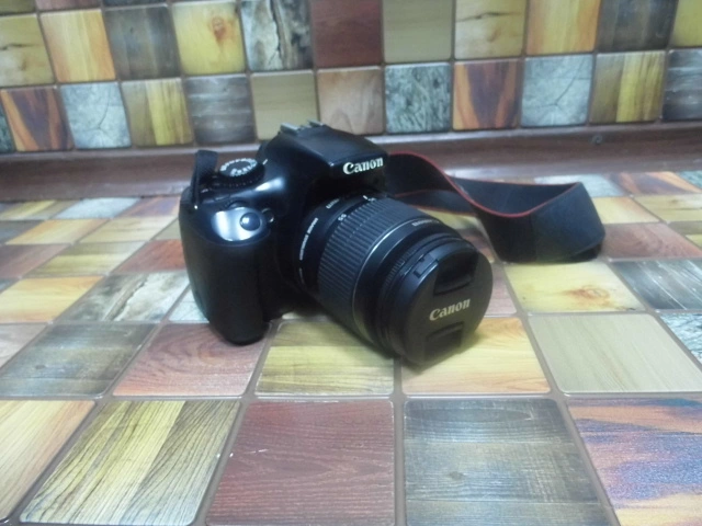 Фотоаппарат зеркальный Canon EOS 1100D