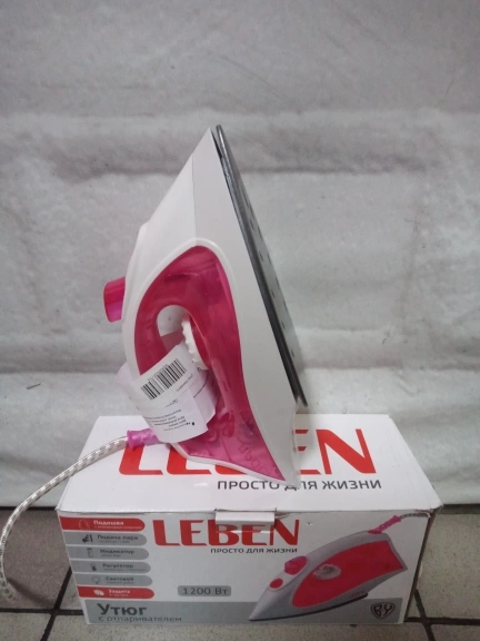 Утюг Leben 249-006