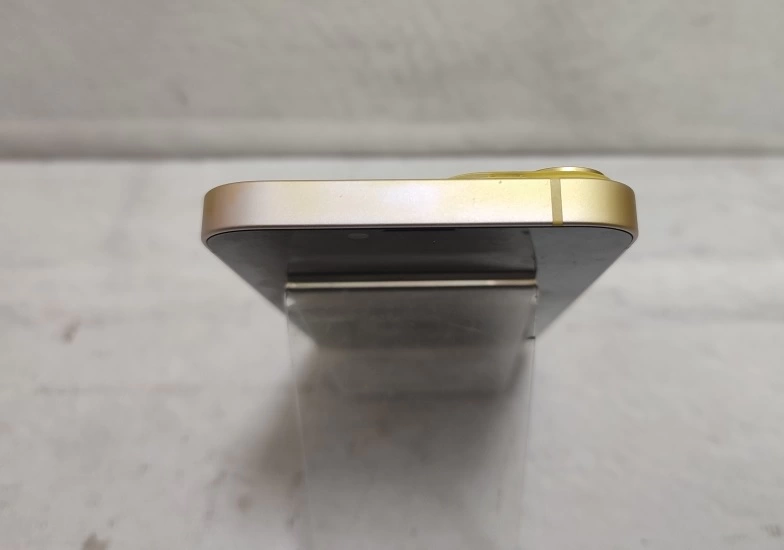 Смартфон Apple iPhone 14 6/128 Gb