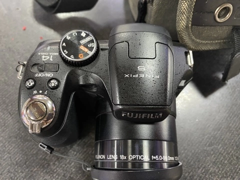 Фотоаппарат Fujifilm FinePix S2950 ФМ