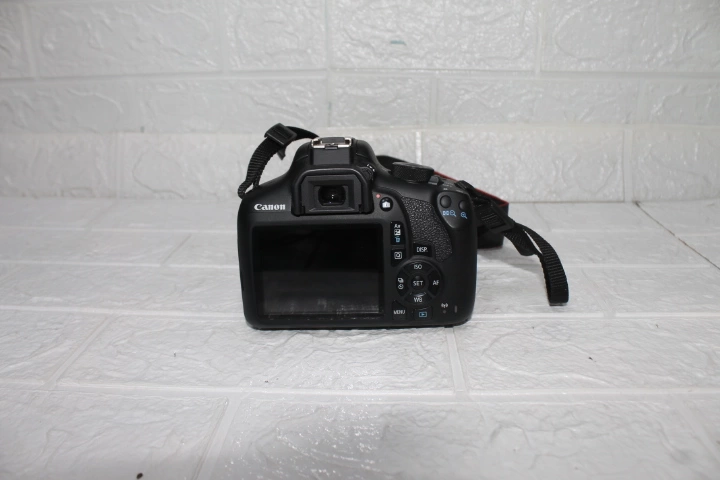 Фотоаппарат зеркальный Canon EOS 1300D ФМ