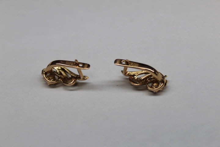 Серьги  золотые 585 проба 3,35 гр. 1,5 см. ФМ