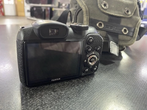Фотоаппарат Fujifilm FinePix S2950 ФМ