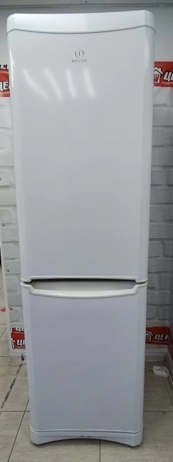 Холодильник Indesit BH20.025