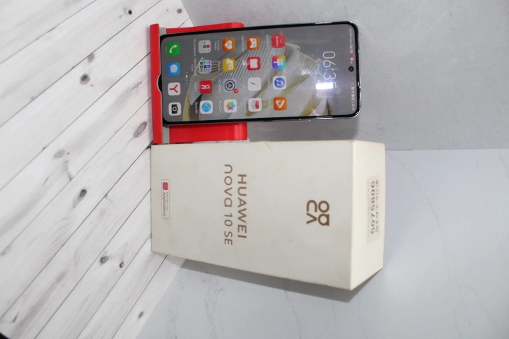 Смартфон  HUAWEI nova 10 SE 128 ГБ