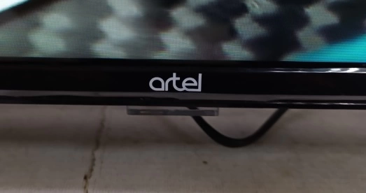 Телевизор Artel A43MF3300