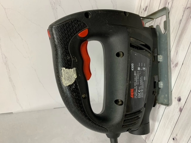 Электролобзик Skil 4300