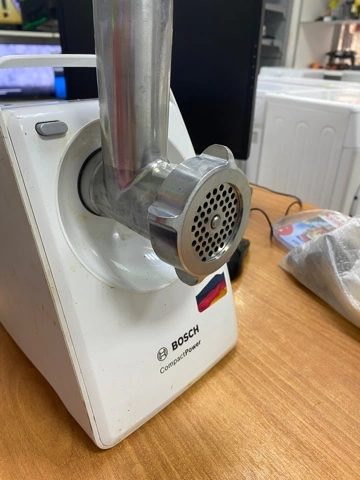 Электромясорубка Bosch MFW3520W
