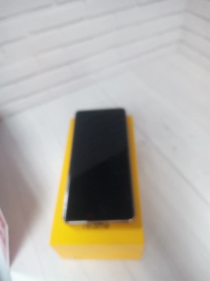 Смартфон Realme 12 pro