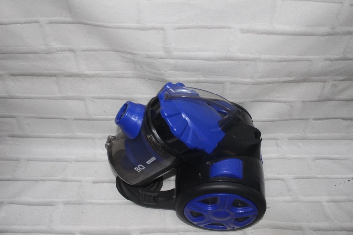 Пылесос BQ VC1604C