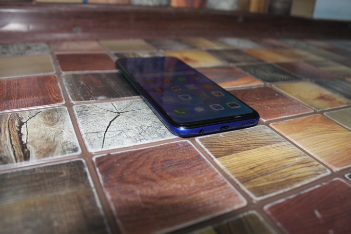 Смартфон HUAWEI P40 lite E 64Gb