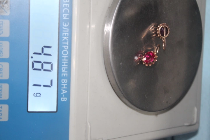 Серьги золотые с камнями 583 проба 4,87 гр 2 см ФМ