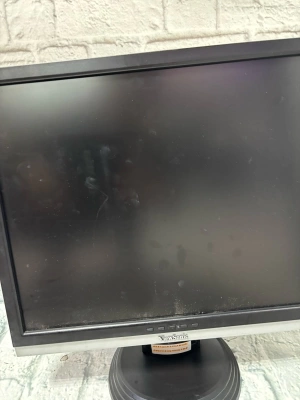 Монитор View Sonic VA926-LED 1280x1024, 75 Гц, TN