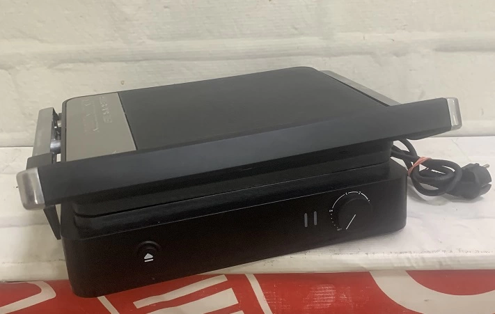 Электрогриль Redmond SteakMaster RGM-M822