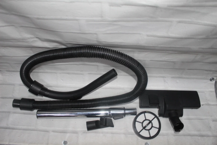 Пылесос BQ VC1604C