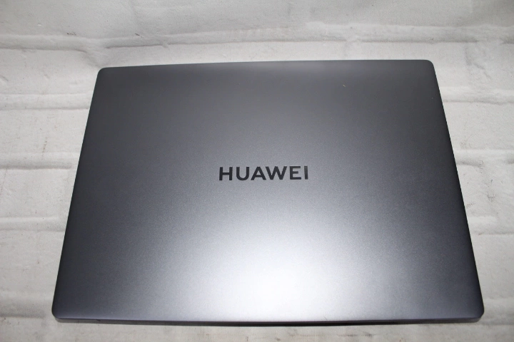 Ноутбук HUAWEI IntelCore i3-1215u/1.20GHz/8.GB/SSD512/UHD Graphic