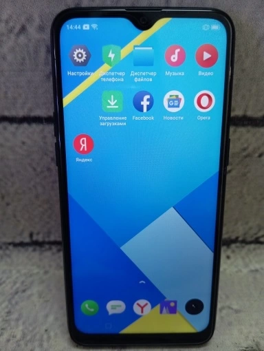 Смартфон Realme C2 32 ГБ