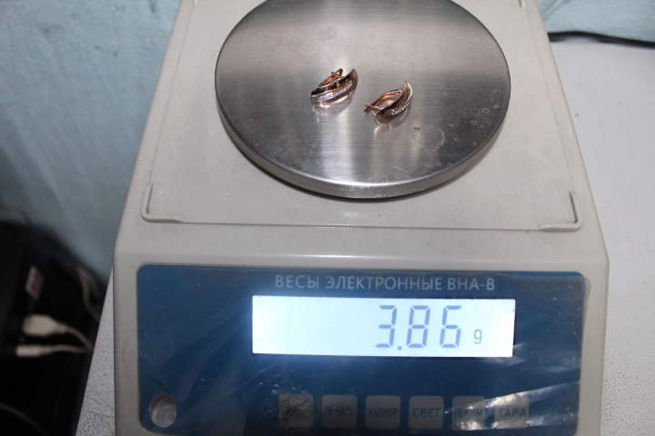 Серьги  золотые 585 проба 3,86 гр. 1,5 см. (ФМ)