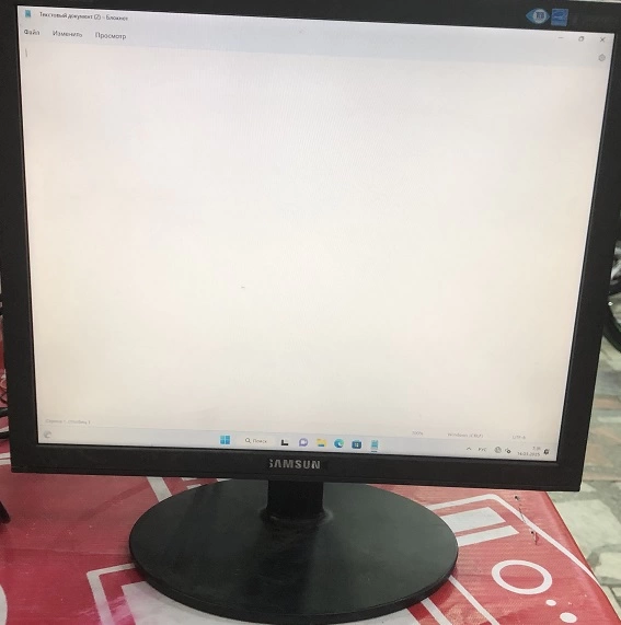 Монитор Samsung E1920NR