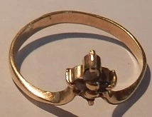 Кольцо  золотое 585 проба 1,555 гр. 17,5 размер (ФМ)