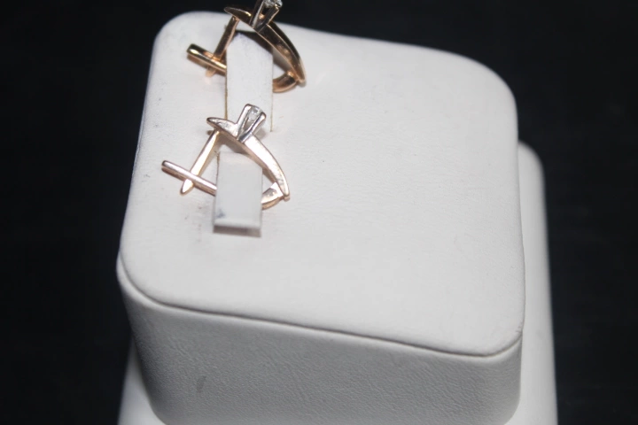 Серьги  золотые 585 проба 2,68 гр. 1,5 см. ФМ