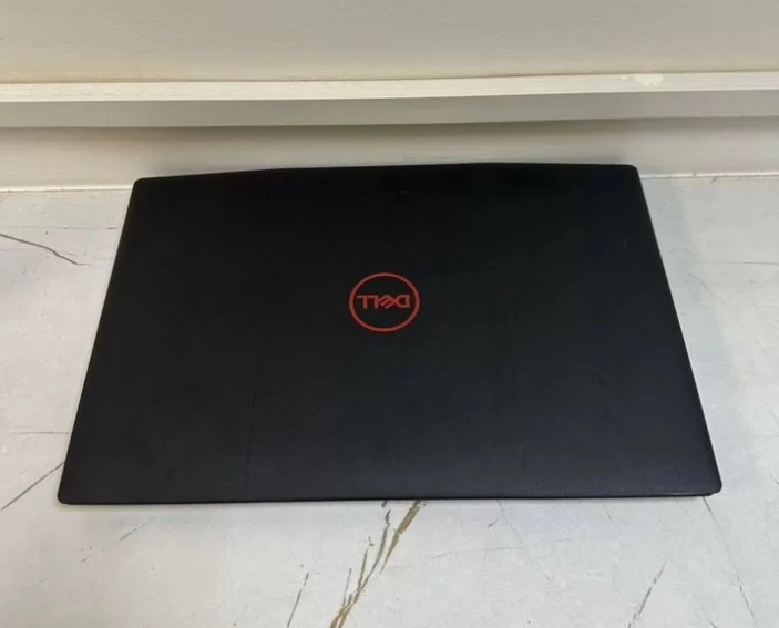 Ноутбук Dell i5 2.4GHz/DDR4 8Gb/500Gb/GTX 1660Ti