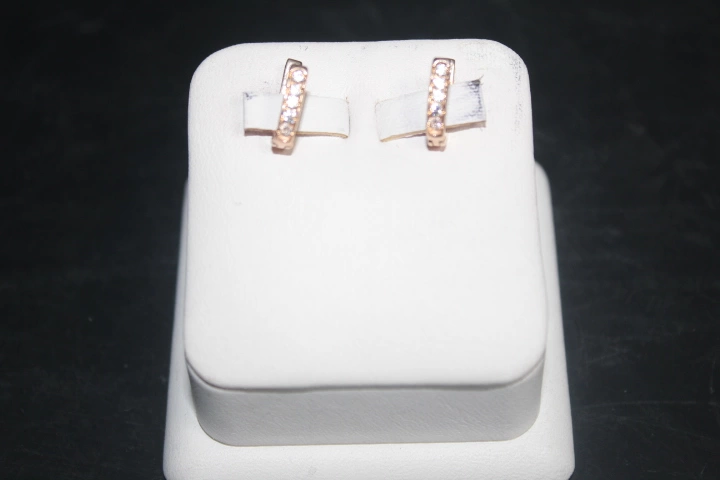 Серьги  золотые 585 проба 2,03 гр. 1 см. ФМ