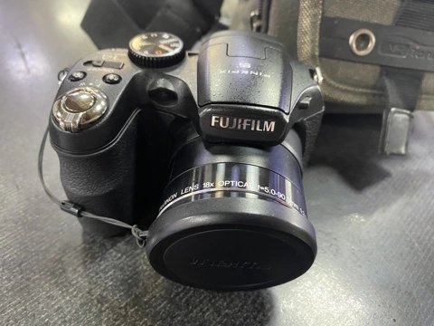 Фотоаппарат Fujifilm FinePix S2950 ФМ