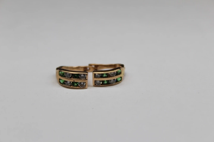Серьги  золотые 585 проба 1,391 гр. 1 см.(ФМ)