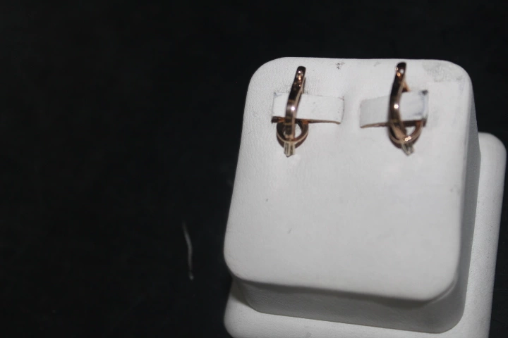 Серьги золотые с камнями  585 проба 2,51 гр 1 см (ФМ)