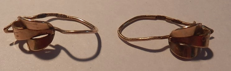Серьги  золотые 583 проба 2,27 гр. (ФМ)