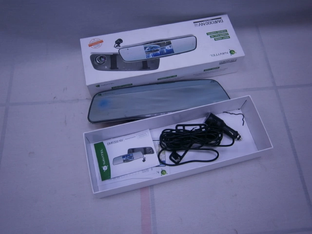 Видеорегистратор Navitel DMR300 NV
