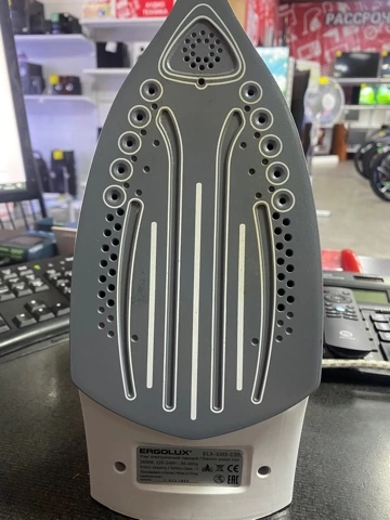 Утюг Ergolux ELX-SI03-C35