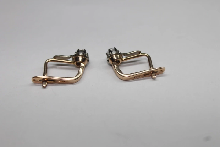 Серьги  золотые 583 проба 3,430 гр. 1 см. ФМ
