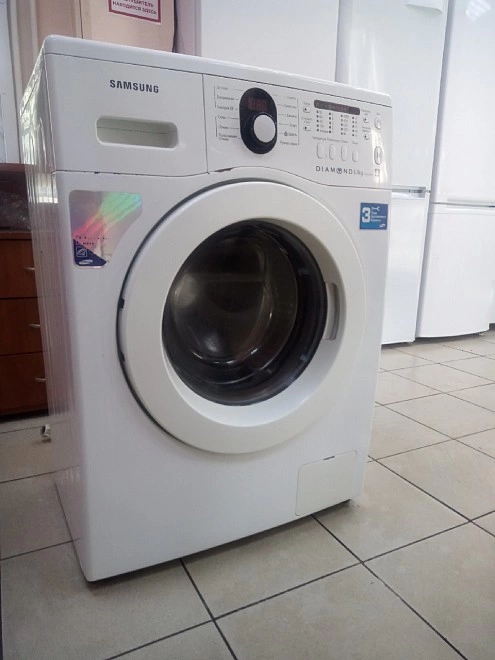 Стиральная машина Samsung DIAMOND WF8590NFW